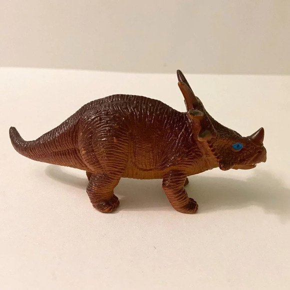 Vintage Mix Lot 3 Dinosaur Figures  Styracosaurus Trex Triceratops Toys - Picture 10 of 11